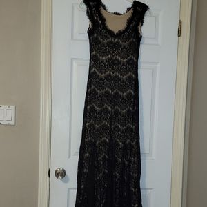 Black lace prom/cocktail dress